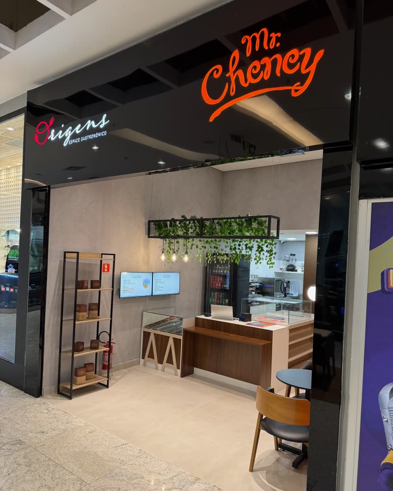 Mr. Cheney no Shopping Moxuara, obra executada pela Simo Engenharia