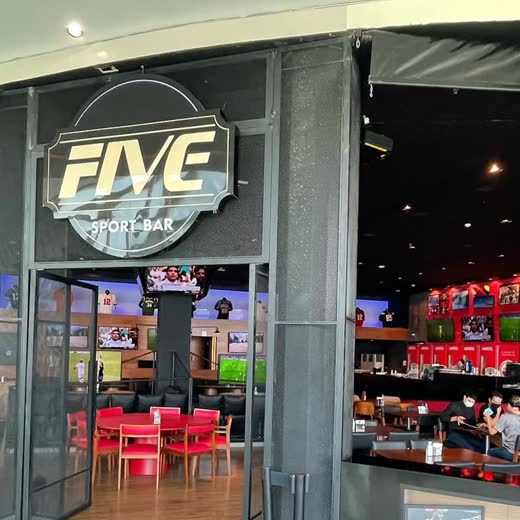 Five Sport Bar no Shopping Vila Velha, obra da Simo Engenharia
