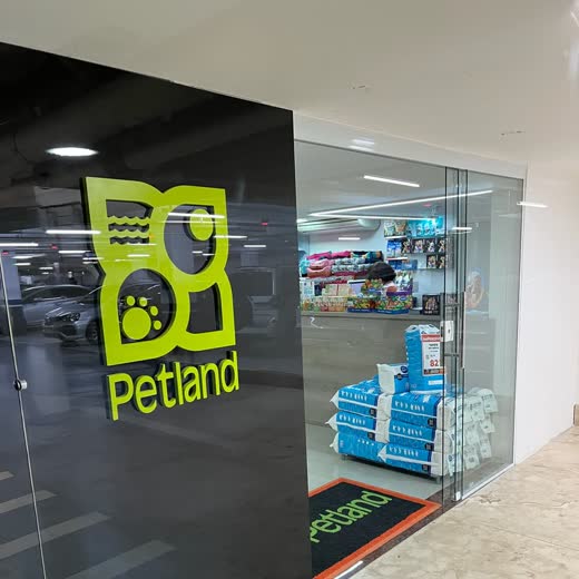 Loja Petland no Shopping Vitória, obra da Simo Engenharia